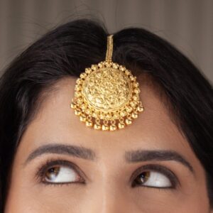 Gold Bridal Maang Tikka with Antique Detailing